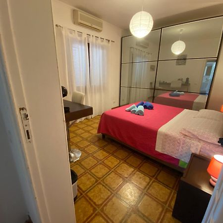 Апартаменты A Casa Da Mari Stanza Privata Bagno Condiviso Ольбия Экстерьер фото